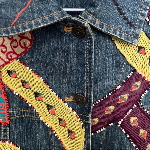 CHICO’S DENIM ABSTRACT COLOURFUL EMBROIDERED VEST - Picture 8 of 13